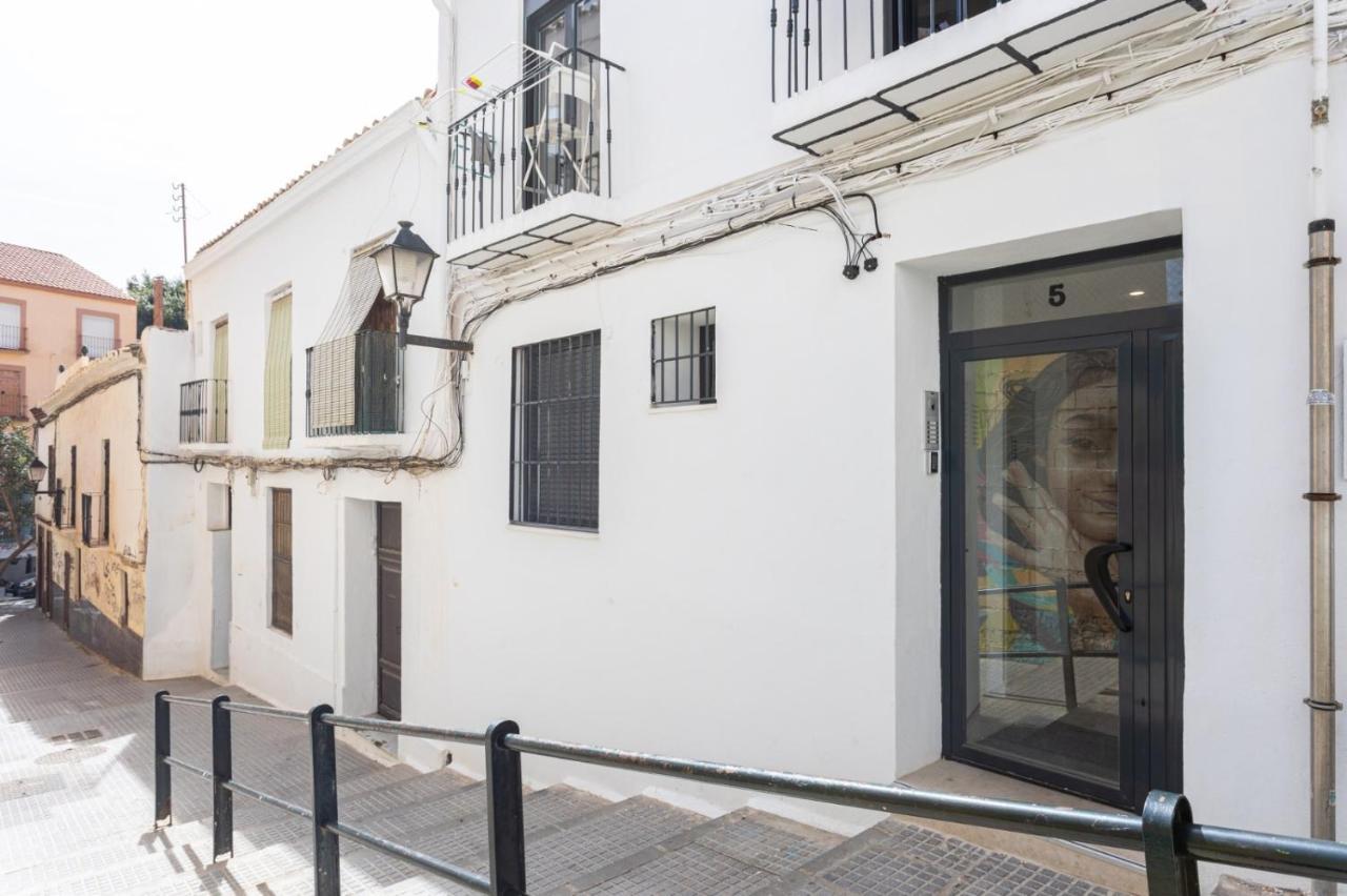 Cervantes Apartament *